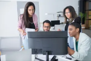 How Technical Program Managers Can Evaluate GenAI and Agentic AI Architectures